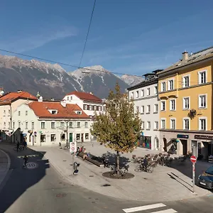 hidden-gem-in-central-innsbruck-with-free-parking.ischgl-hotels.net/